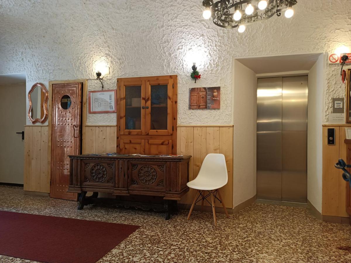 Hotel Gufo Bormio Ngoại thất bức ảnh